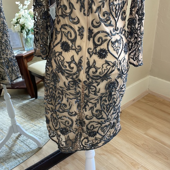 Size 8 nude with a slate colored design cocktail dress by Pissaro Nights NWT - Picture 8 of 8